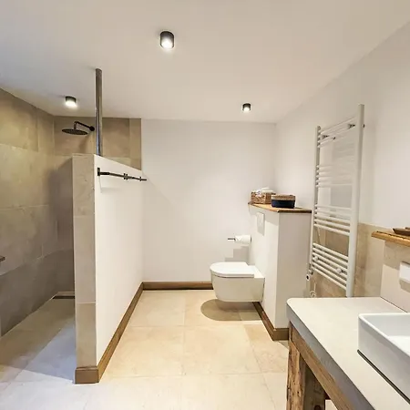 Glamping In Der Orangerie By Interhome * Heyda