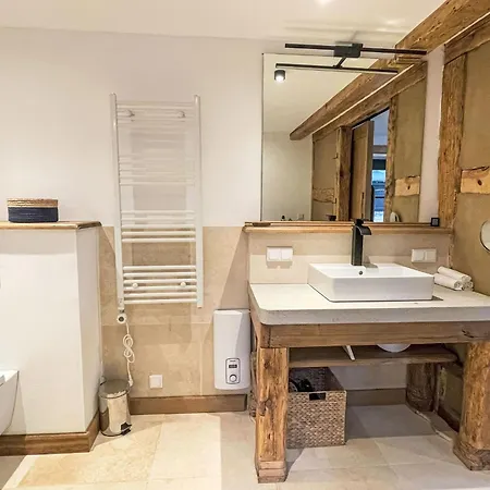 Glamping In Der Orangerie By Interhome