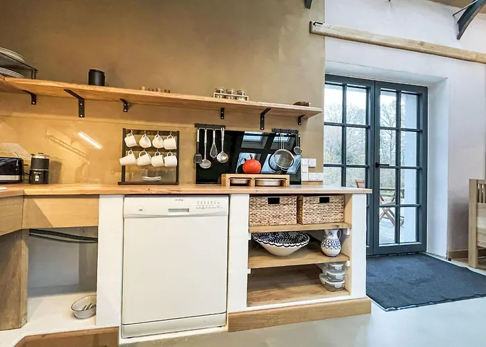 Glamping In Der Orangerie By Interhome